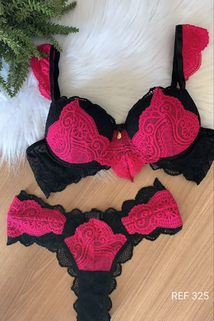 Conjunto desejo delicado em microfibra, possui bojo com calcinha fio duplo  Imagem 3