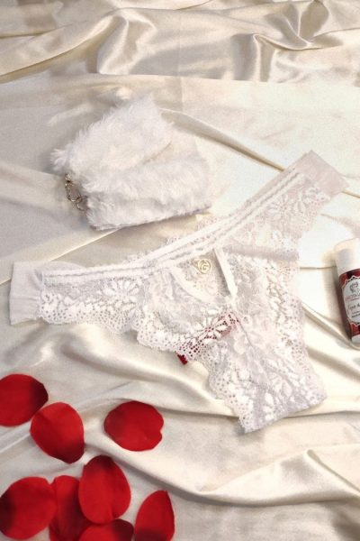 Calcinha branca super luxuosa com pala dupla nas laterais 5 15229018102 garotaveneno 2022122116000307305 2 e min