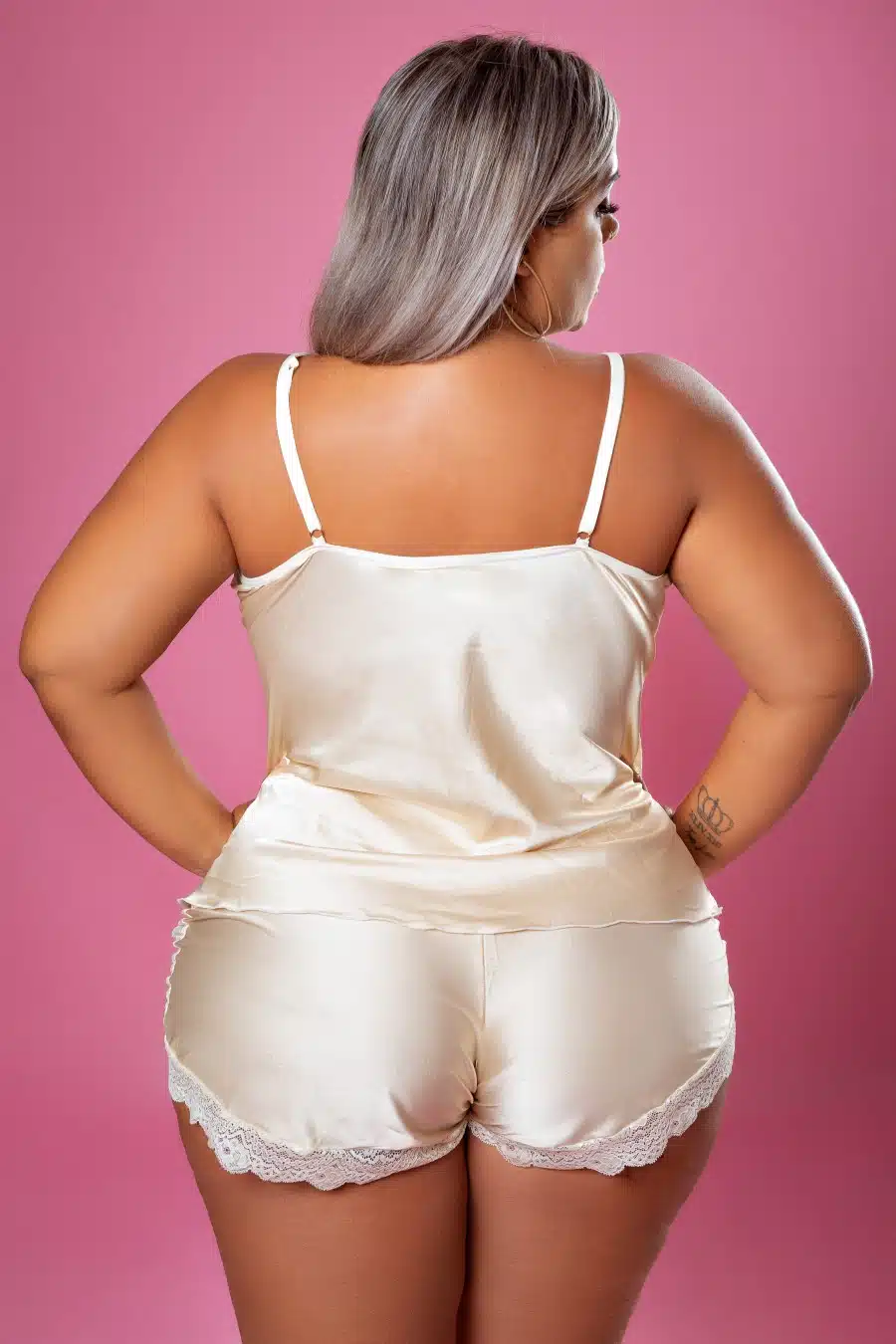 Babydoll plus size em renda e cetim  Imagem 2