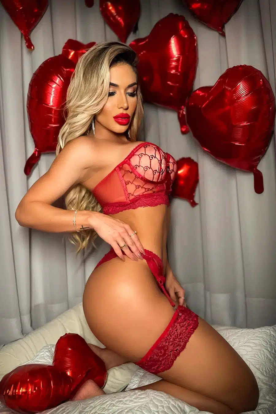 Conjunto lingerie deluxe tomara que caia com bojo de tule bordado  Imagem 3