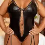 Fantasia erótica preta delicia venenosa plus size