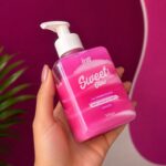 Sweet Glow Hidratante Para Virilha e Corpo - Chiclete 320ml INTT