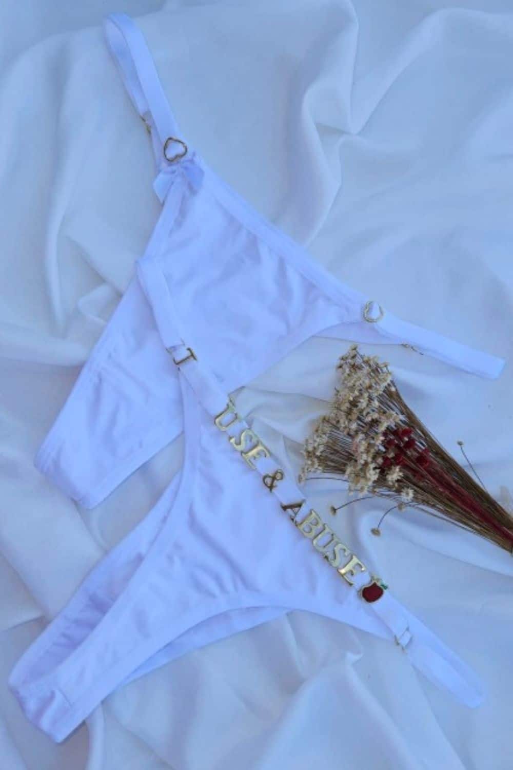 Calcinha fio branca personalizável todo na microfibra 1 Calcinha fio branca personalizável todo na microfibra