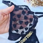 Calcinha preta fio personalizável borboleta tule coração