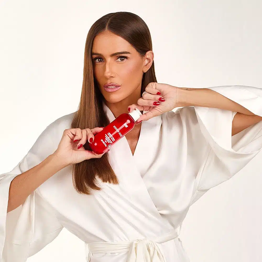 Sabonete Íntimo Intt E Deborah Secco  Imagem 2