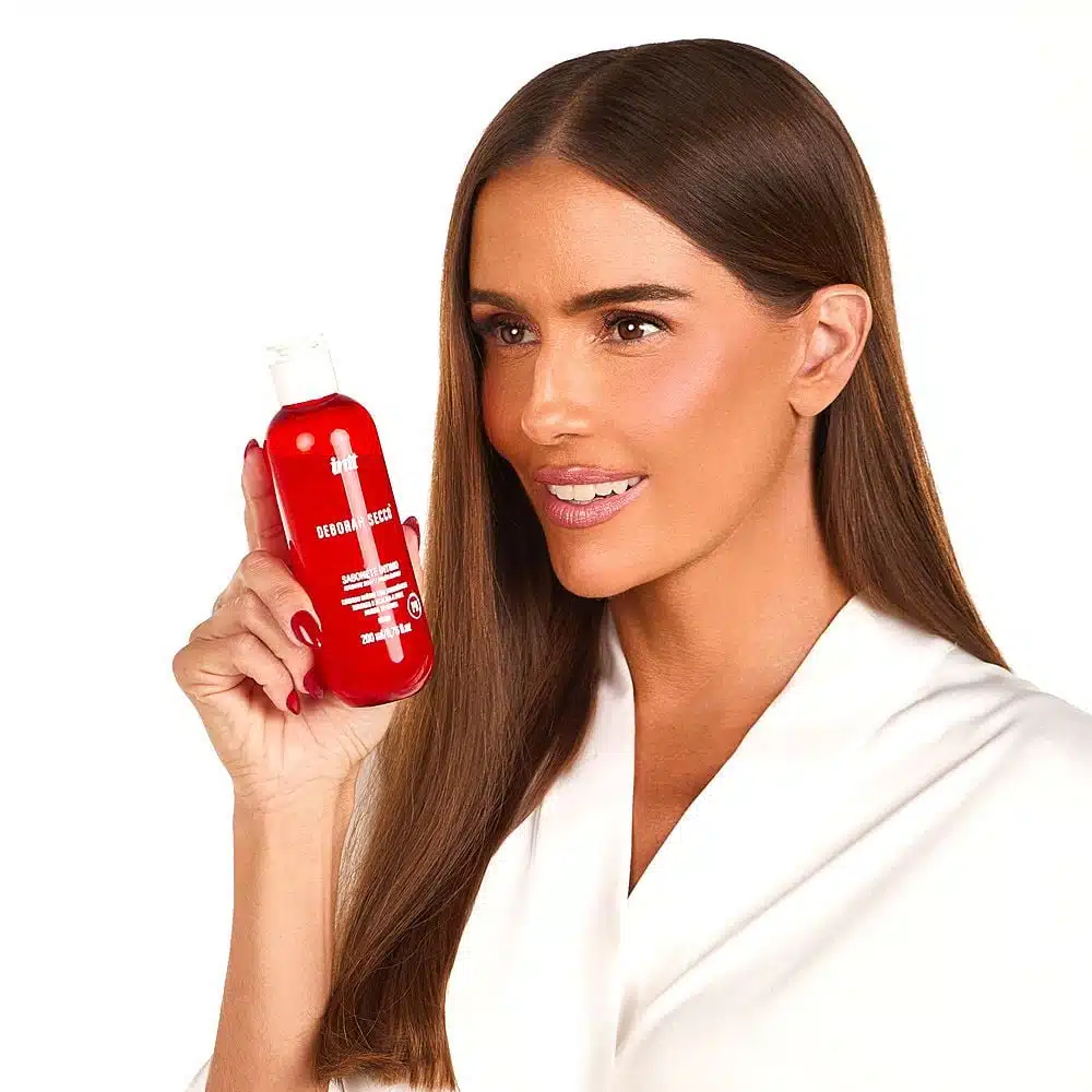 Sabonete Íntimo Intt E Deborah Secco  Imagem 4