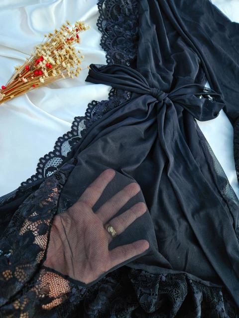 Robe preto catiuscia em tule liso 1 Robe preto catiuscia em tule liso