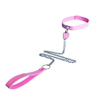 Alternative view of Coleira Íntima com Coração e Corrente Metálica