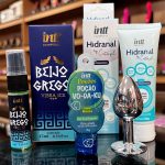 kit com Plug anal Prata Pequeno Intt hidranal Vo-da-ku Gel facilitador de sexo analIntt Gel Beijo Grego Estimulante