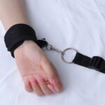 Kit Bondage para Cama com Lençol Impermeável e Sistema de Restrição - Imagem 7