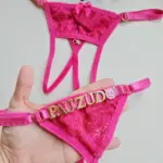 Calcinha Fio Dental Pink em Renda personalizável modelo secretária