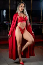Conjunto Sensual Vermelho com Bojo em Cirrê e Renda com Calcinha Fio Dental - Imagem 2
