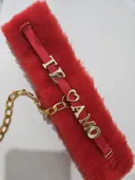 Coleira Choker BDSM de Pelúcia Vermelha Personalizável - Imagem 3